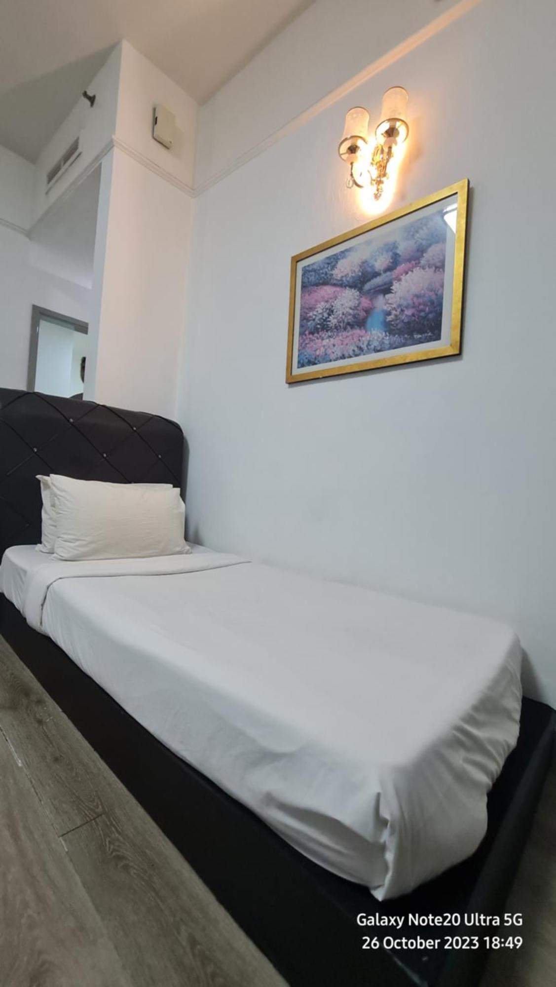 Pangsapuri Blossom Residence, *
